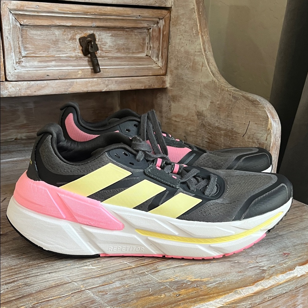 🤍 Adidas Adistar CS Running Sneakers Shoes Size 9 Grey Beam Pink